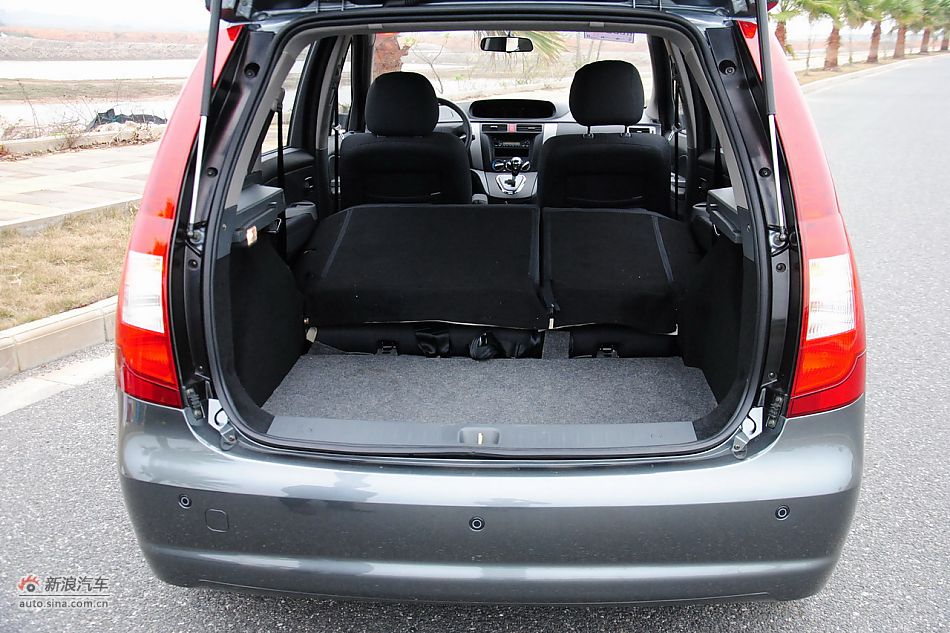 后备箱_景逸空间图片4732089_汽车图库_新浪汽车_新浪网