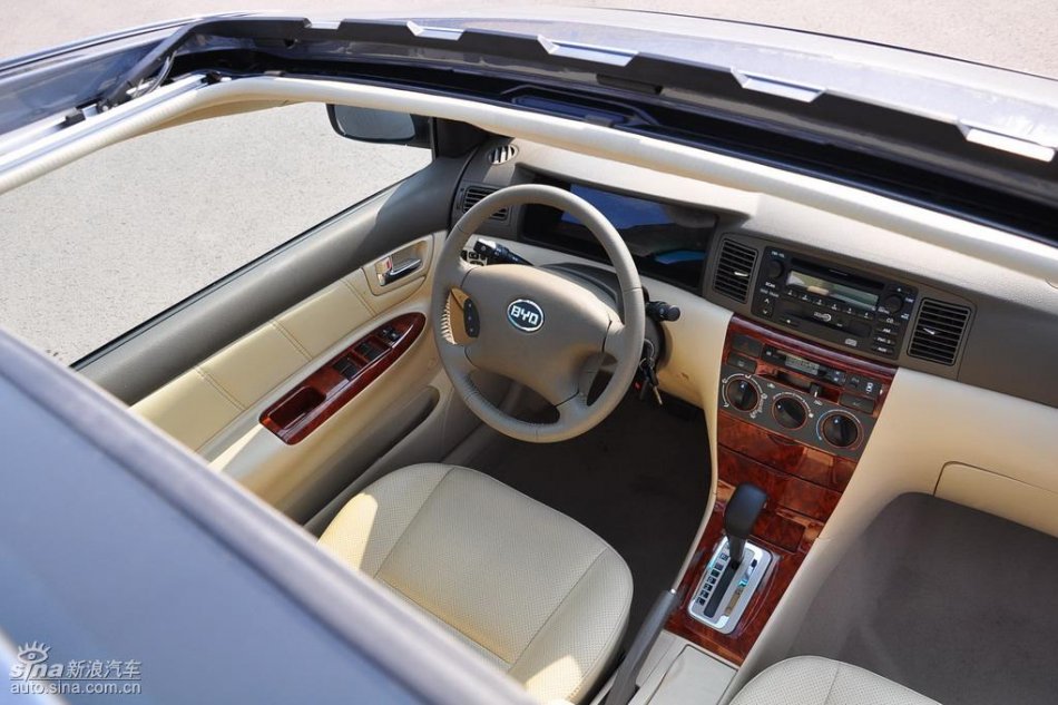 新浪试驾比亚迪f3自动挡