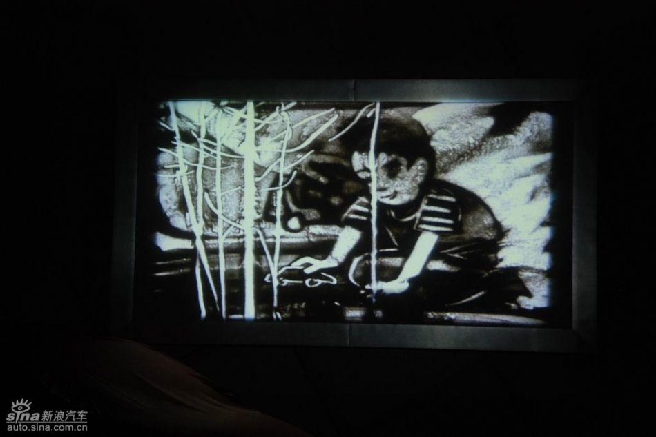 长安马自达两款新车型上市发布现场沙画表演_