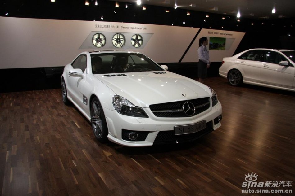 奔驰sl级_奔驰sl车展图图片150542_汽车图库