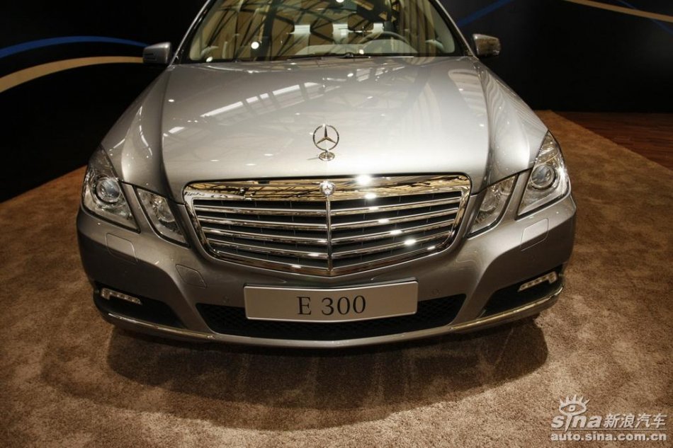 奔驰新E级_奔驰E级-进口车展图图片151052_