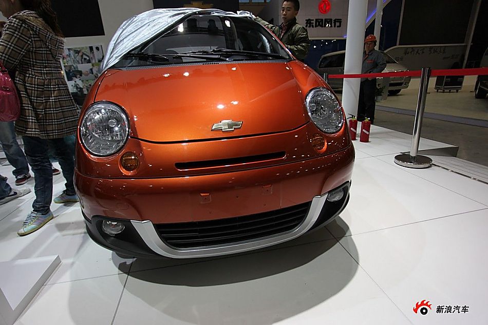 雪佛兰新乐驰_玛莎拉蒂车展图