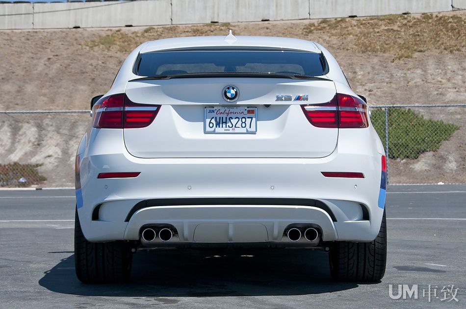 诠释公路性能suv+2013宝马x6m