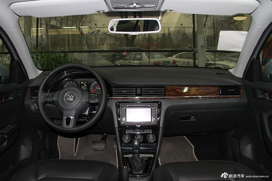 2013款新宝来到店实拍_新宝来内饰图片2250