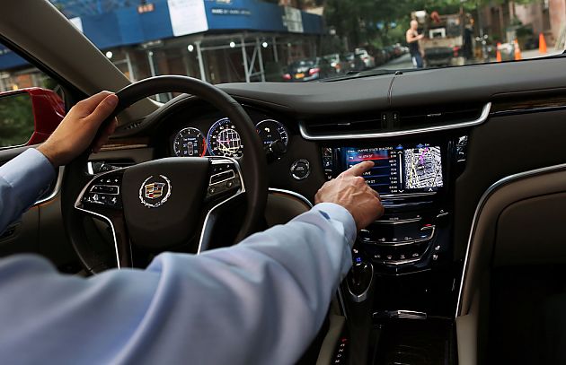 告别石器时代 凯迪拉克CUE移动互联体验