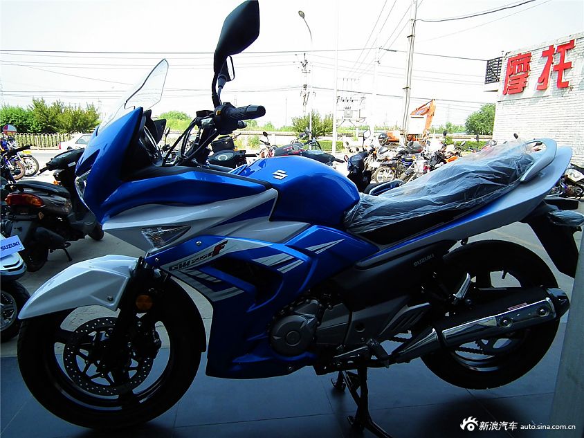 豪爵铃木骊驰GW250F独家到店实拍