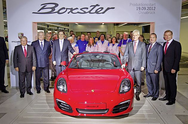 首辆保时捷Boxster在大众汽车工厂下线