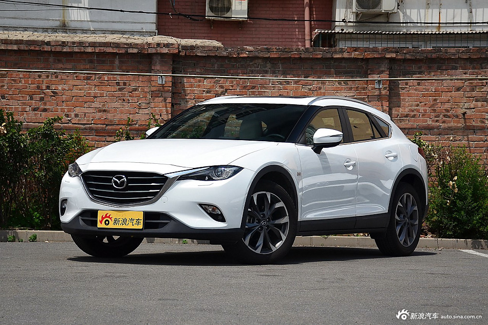 2016款马自达CX-4 2.5L主动四驱蓝天无畏版