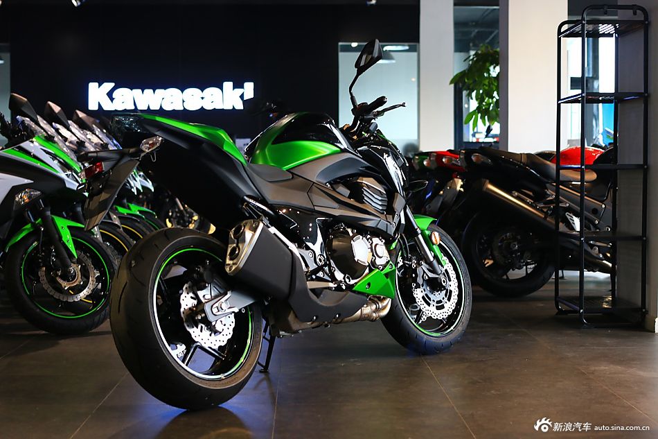 2015款川崎Z800店内实拍高清组图欣赏