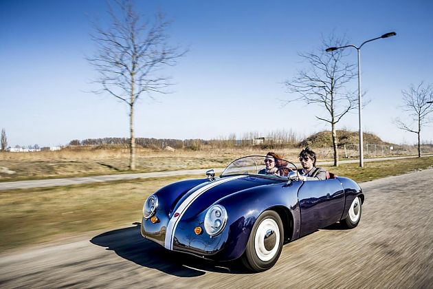 350公斤复古塑料电动车 Carice Mk1发布