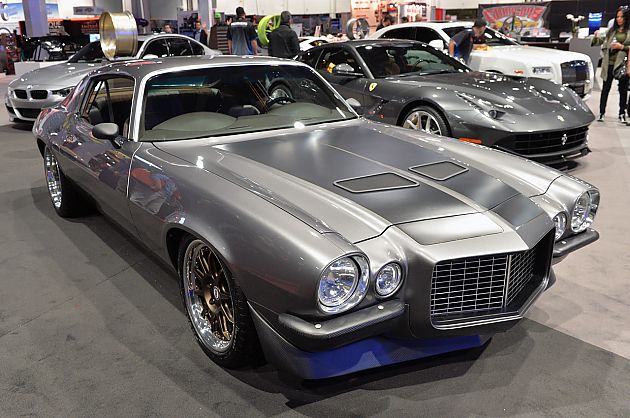 1400马力复古科迈罗SEMA实拍