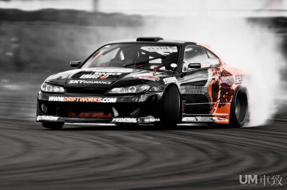 旋转 浓烟 漂起来 经典漂移车概览(28\/51)_车致_新浪网