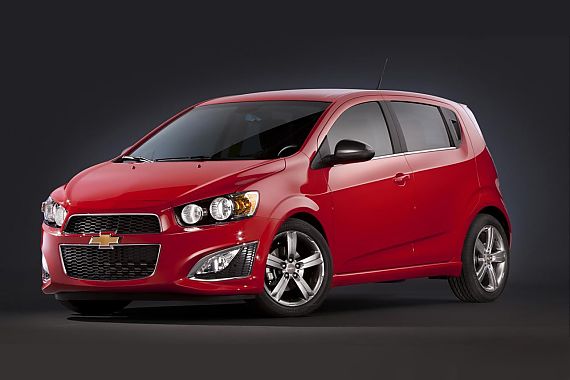 价格低，卖得好，铃木雨燕最高直降1.46万