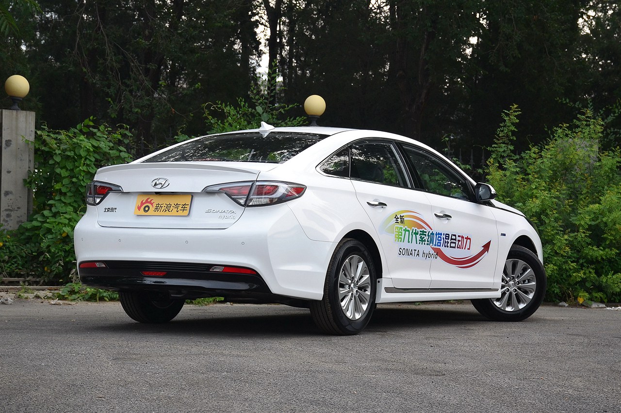 2016款索纳塔九2.0l hybrid hs领先型