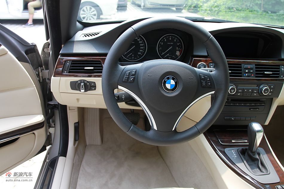 宝马330i敞篷轿跑车_宝马3系-进口图片74624