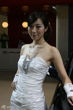 2010重庆车展美女车模