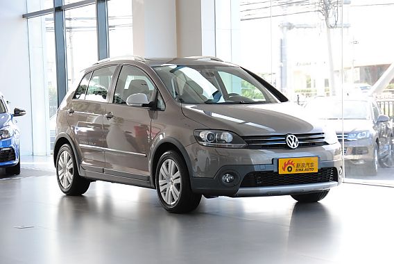 高尔夫跨界版优惠超6万元 少量现车