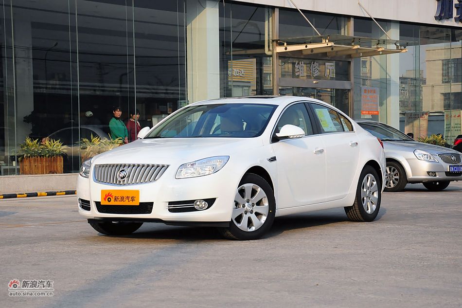 新君威全系直降2.5万元 深圳现车销售