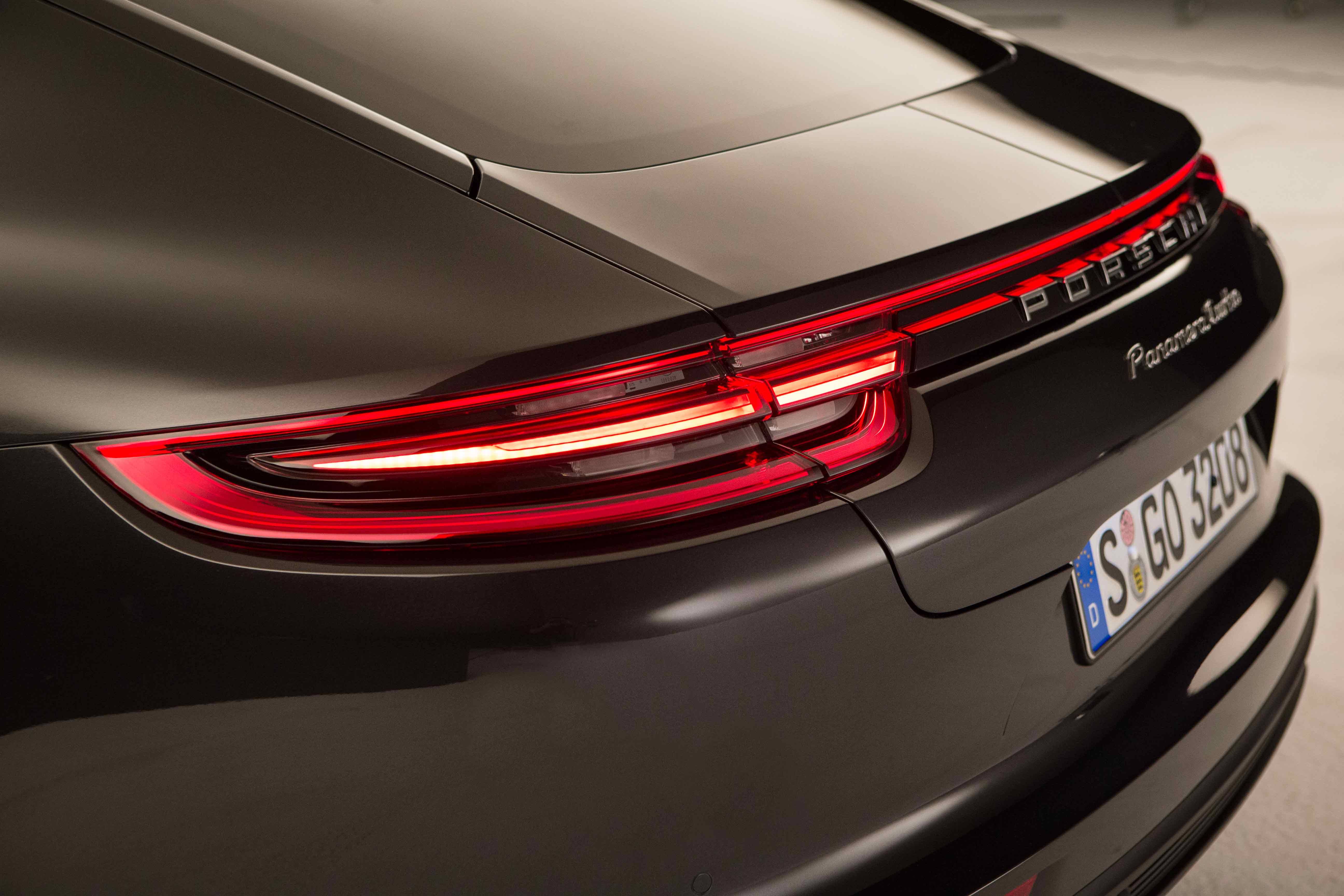 全新保时捷Panamera亚洲首秀 2017年入华-新浪汽车