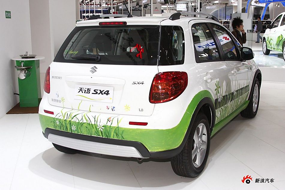 铃木天语SX4两厢_SX4车展图图片252658_汽