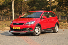 2014款风云2 1.5L手动两厢新青年版