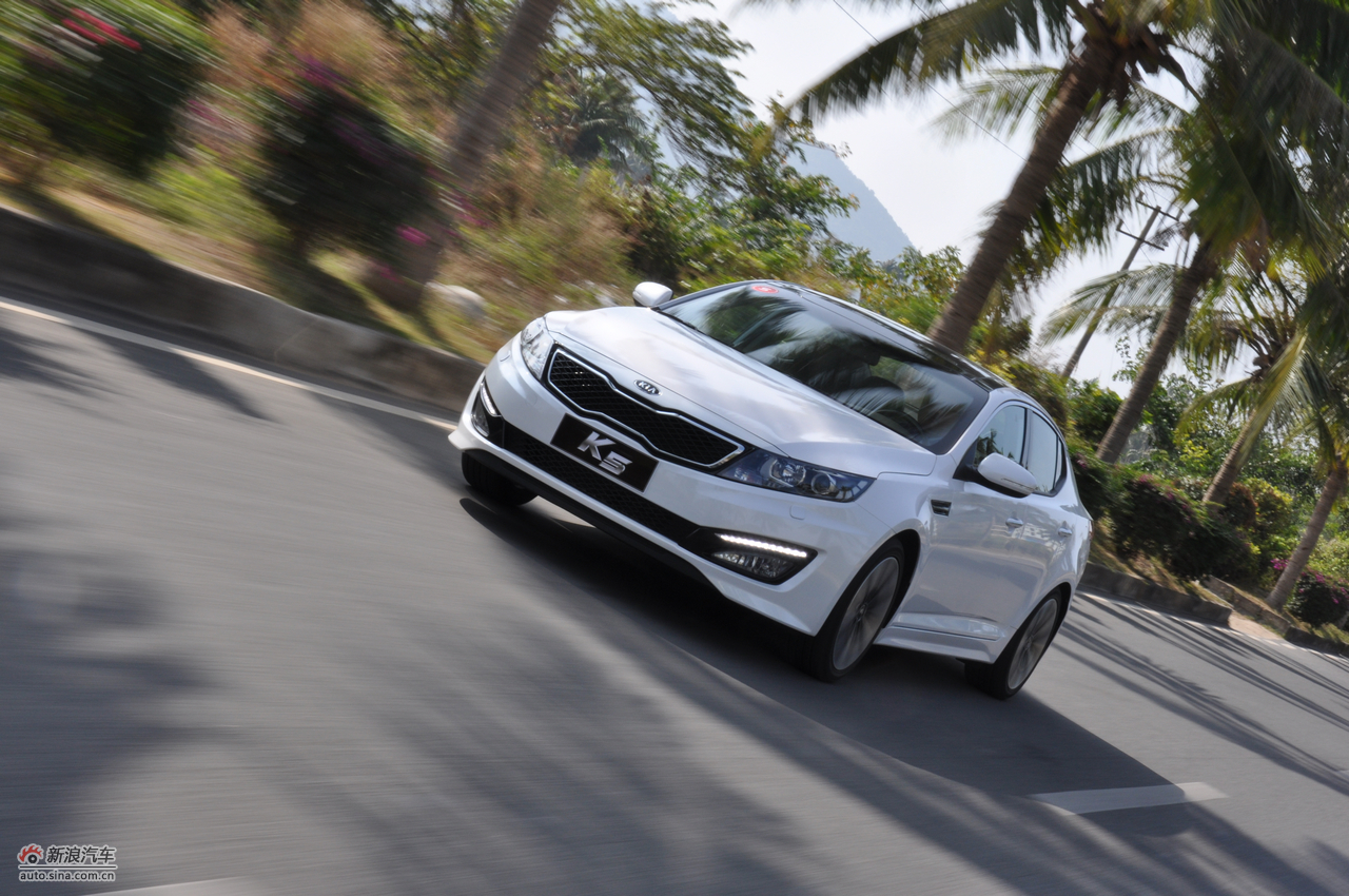 东风悦达起亚k5试车_东风悦达起亚k5图片427