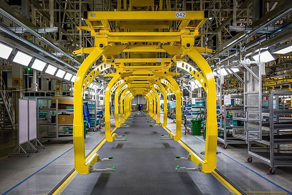 凯迪拉克金桥工厂竣工投产 首款车CT6下线