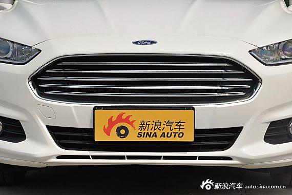 2013款蒙迪欧 2.0L GTDi200 豪华型