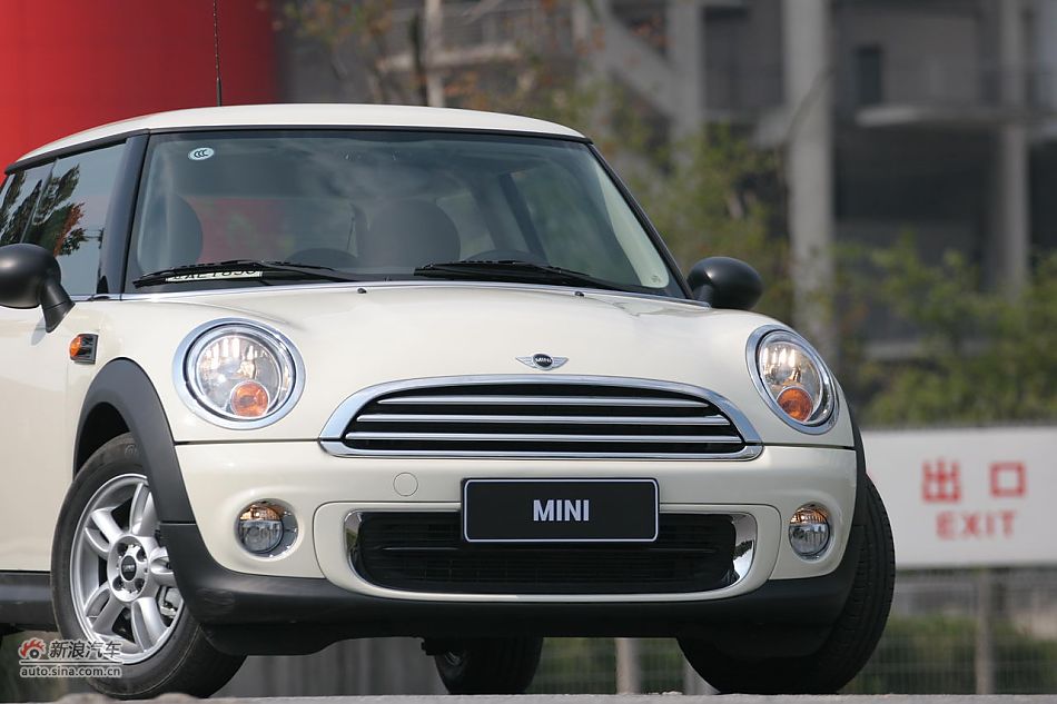 MINI ONE外观及细节_MINI ONE外观图片2853