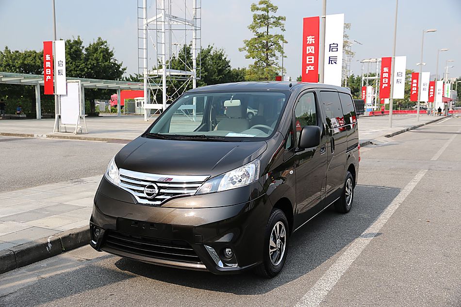 NV200