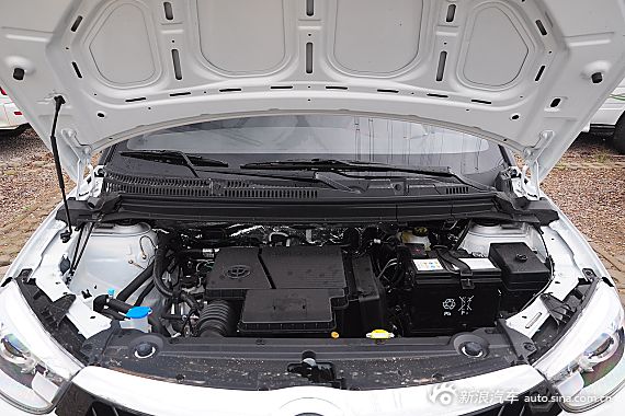 2015款中华V3 1.5L手动智能型