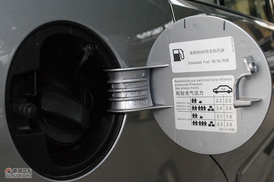 polo劲取加油盖_polo细节图片753030_汽车图