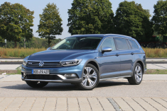 野蛮的旅行车 实拍帕萨特 Alltrack