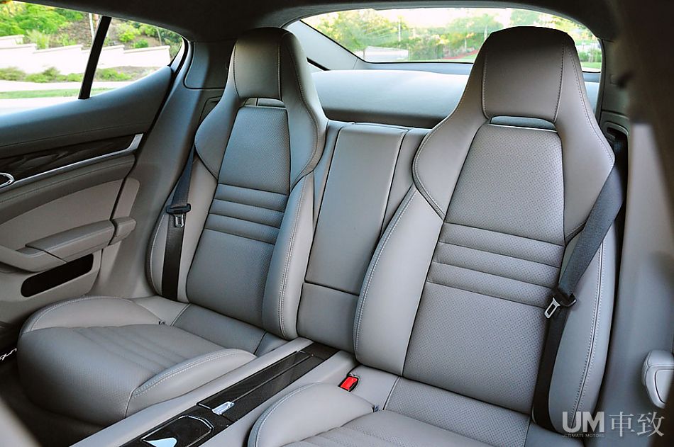 2012款保时捷Panamera Turbo S(34\/43)
