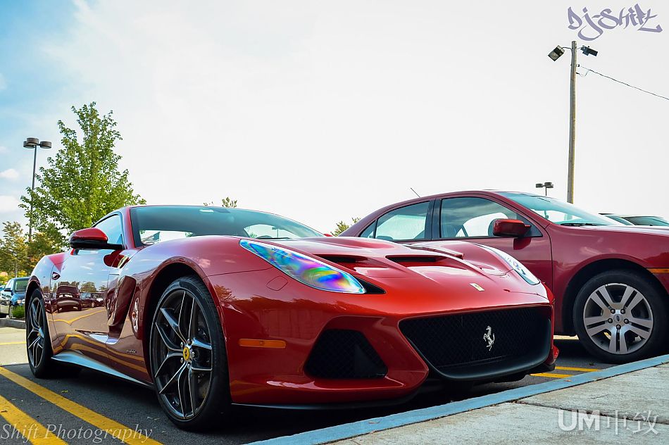 法拉利定制SP America惊现美国街头