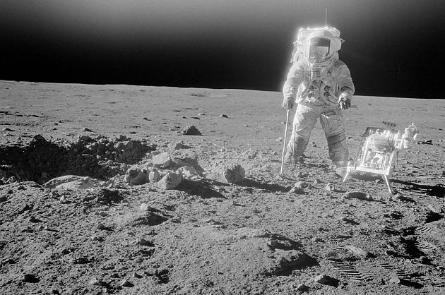 天空才是赛车场 阿姆斯特朗的速度与激情