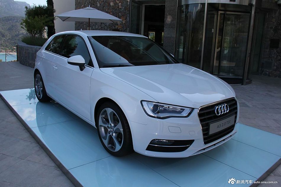 全新奥迪A3三门版2.0TDI高清海外实拍_16273