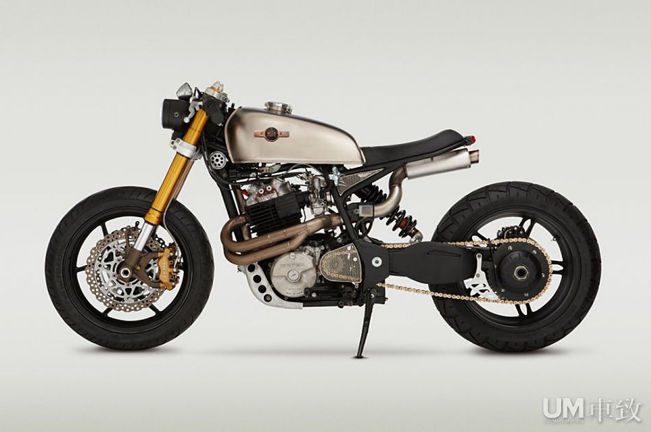 毒龙骑士的座驾 影星Katee喜迎KT600_18433