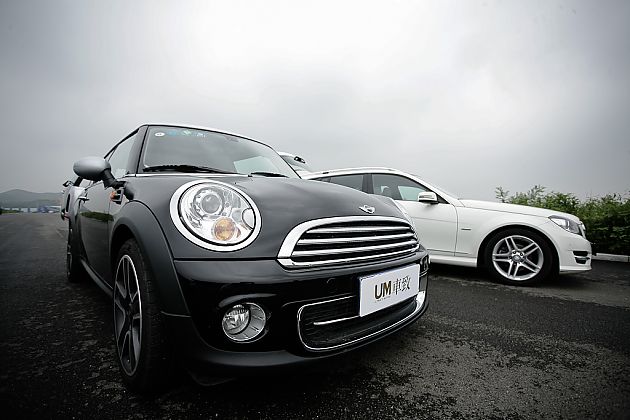 忘乎所以的盛夏光年 试驾MINI CLUBMAN
