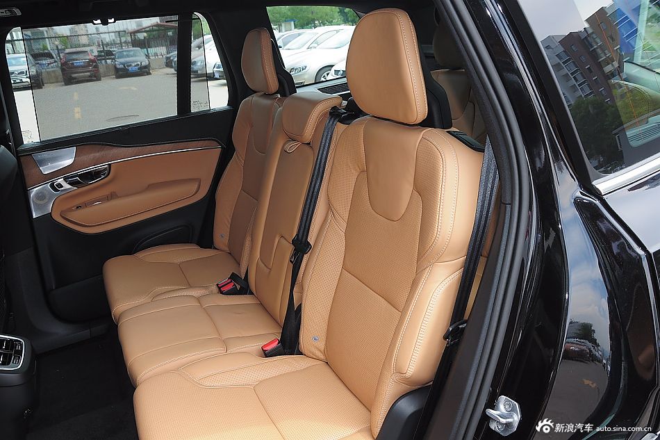 2015款沃尔沃XC90 2.0T T6限量版