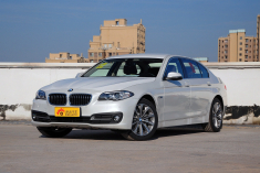 最畅销的中大型车之争 宝马5系和奥迪A6L