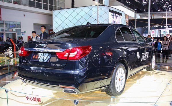 新款红旗H7明年春季上市 混动版油耗3.6L