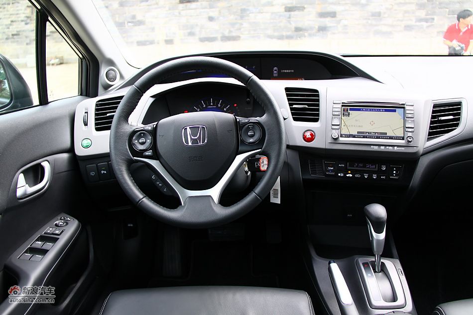 2012款思域1.8自动豪华导航版高清实拍