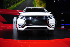 欧蓝德PHEV Concept-S巴黎车展实拍