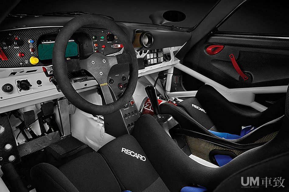 稀有1997年款公路版保时捷911GT1 Evolution