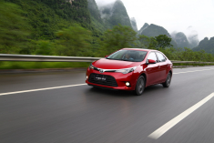 雷凌试驾实拍图