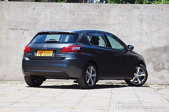 2015款东风标致308S 1.6T自动劲驰版