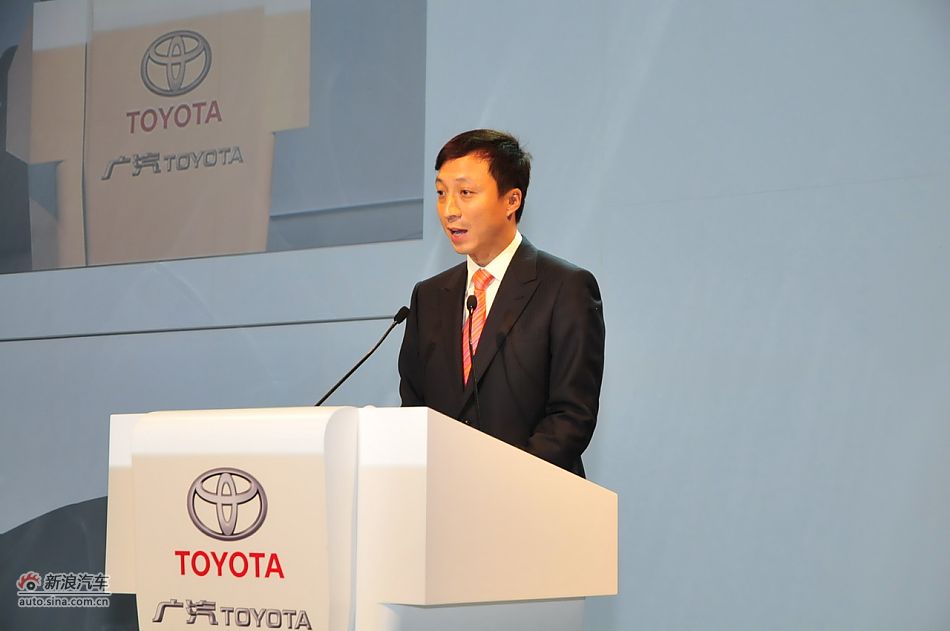 第七代凯美瑞发布会现场-广汽丰田副总经理兼