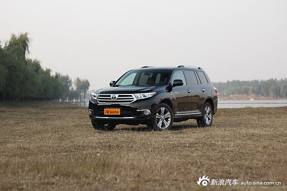 2013款汉兰达2.7L自动两驱紫金版