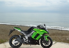 长途高速驾驶神器Kawasaki Z1000SX